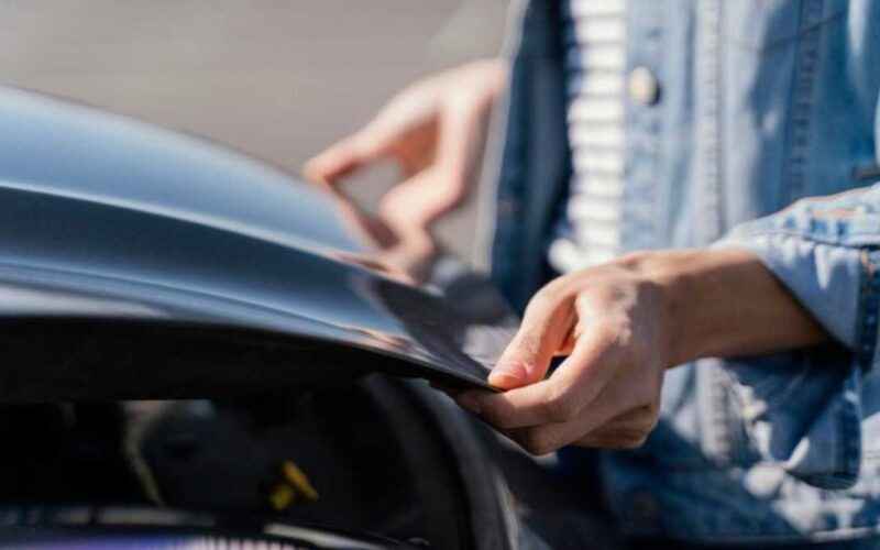 Insulfilm no Seu Carro: Descubra as Regras e os Melhores Tipos de Película para Dirigir com Estilo e Segurança