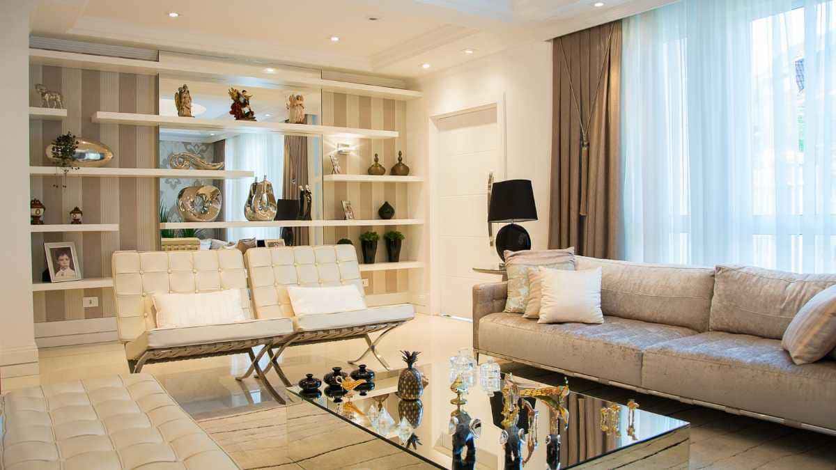 Como renovar a decoração da sala de estar gastando pouco