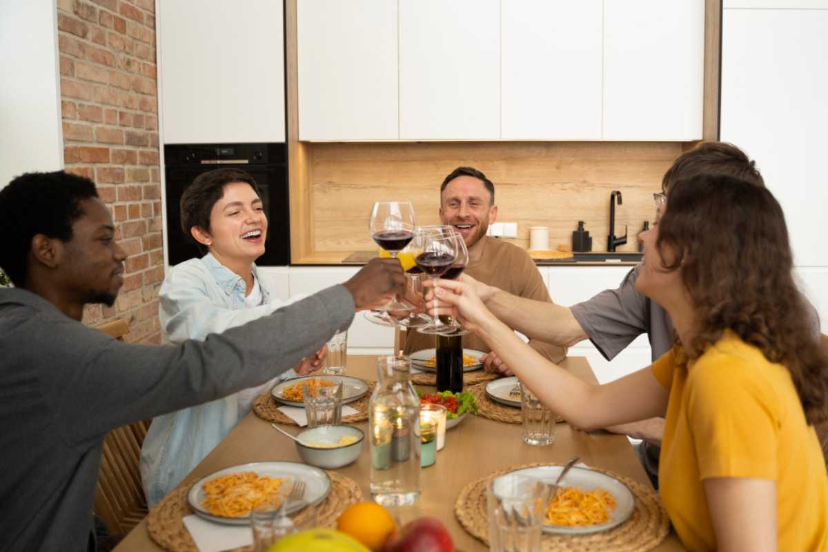 Como montar o cardápio ideal para receber os amigos em casa